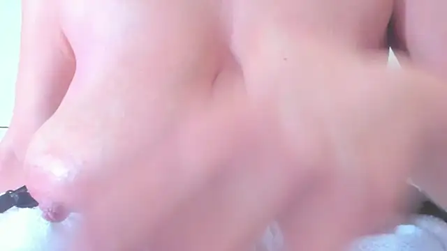 brigitho5 online show from April 7, 2026, 12:07 pm