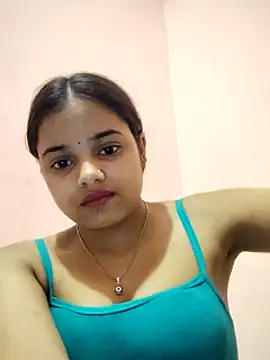 Snapshot of RAYI_123 chatting on February 25, 2025, 8:21 pm RAYI 123 online show from February 25, 2025, 8:21 pm