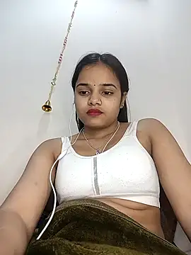 Snapshot of RAYI_123 chatting on February 10, 2025, 8:10 pm RAYI 123 online show from February 10, 2025, 8:10 pm