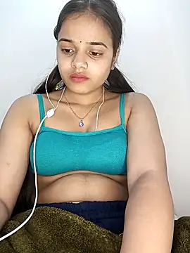 Snapshot of RAYI_123 chatting on February 13, 2025, 5:11 pm RAYI 123 online show from February 13, 2025, 5:11 pm