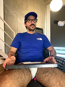 Nikolaj-pristino online show from September 21, 2025, 5:40 pm