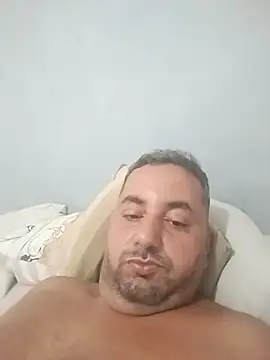 Cruelmalvado online show from January 29, 2025, 3:04 pm