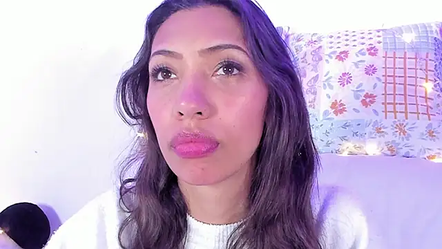 Snapshot of Miss_veronicaa2 chatting on February 28, 2025, 2:20 pm Miss veronicaa2 online show from February 28, 2025, 2:20 pm