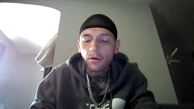 cruz815 online show from July 24, 2026, 3:52 pm