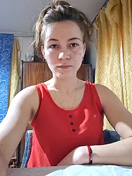 Snapshot of Belladonna253 chatting on January 31, 2025, 8:43 am Belladonna253 online show from January 31, 2025, 8:43 am