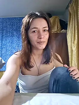 Snapshot of Belladonna253 chatting on December 18, 2025, 8:56 pm Belladonna253 online show from December 18, 2025, 8:56 pm