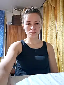 Snapshot of Belladonna253 chatting on February 6, 2025, 7:45 am Belladonna253 online show from February 6, 2025, 7:45 am