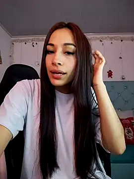 Snapshot of Marce0 chatting on December 17, 2025, 3:55 am Marce0 online show from December 17, 2025, 3:55 am