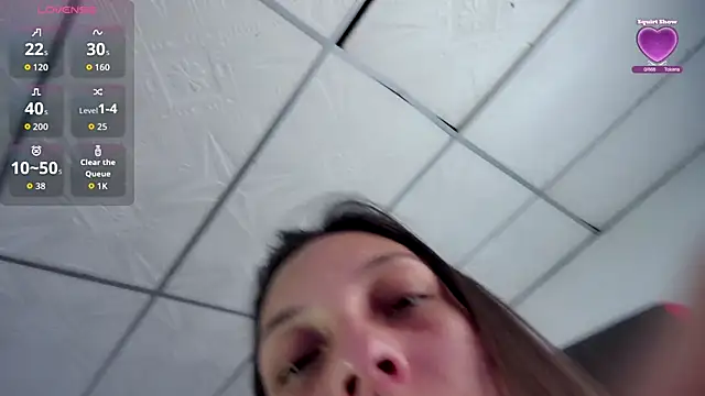 onissm online show from December 1, 2025, 8:32 pm