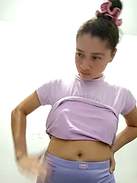 Sophia Dupontx online show from November 18, 2025, 5:33 am