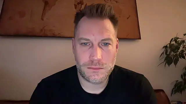 Christian87xxx online show from December 21, 2025, 7:10 am