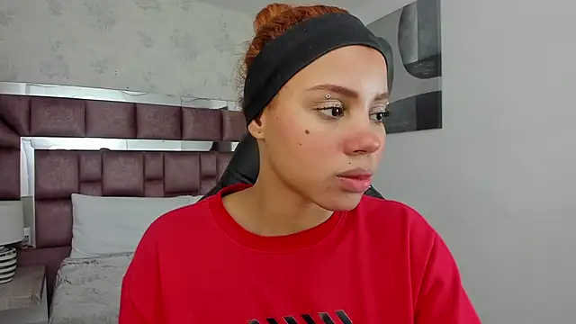 Snapshot of tamararose1 chatting on March 19, 2025, 12:56 pm tamararose1 online show from March 19, 2025, 12:56 pm