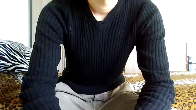 Snapshot of tommyboyteen chatting on February 13, 2025, 12:32 pm tommyboyteen online show from February 13, 2025, 12:32 pm