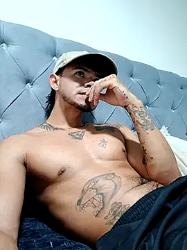 Niick01  online show from January 18, 2026, 11:41 pm