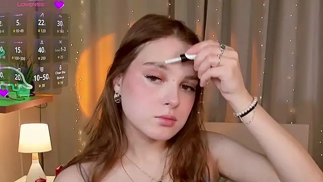 Snapshot of kaisajenner chatting on February 24, 2026, 7:20 am kaisajenner online show from February 24, 2026, 7:20 am