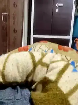 Snapshot of Hot_funky_boy chatting on February 11, 2025, 4:35 pm Hot funky boy online show from February 11, 2025, 4:35 pm