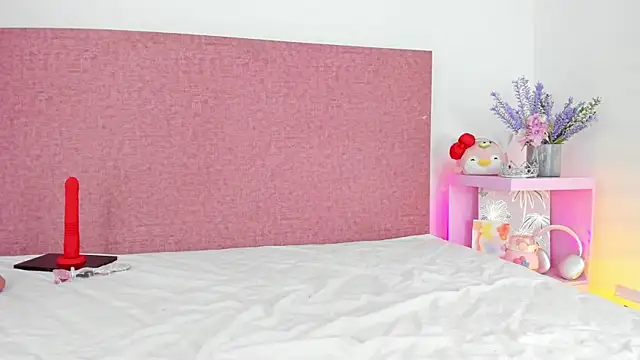 PrincessOlivee online show from March 9, 2025, 4:11 pm