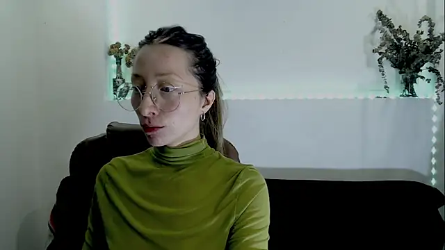 Carlin Diaz online show from November 11, 2025, 11:09 pm