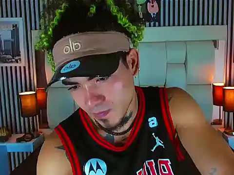 Snapshot of LihanJor_23 chatting on November 11, 2025, 1:06 pm LihanJor 23 online show from November 11, 2025, 1:06 pm