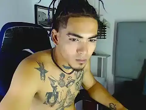 Snapshot of LihanJor_23 chatting on March 10, 2025, 4:28 am LihanJor 23 online show from March 10, 2025, 4:28 am