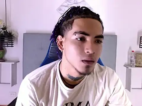 Snapshot of LihanJor_23 chatting on March 13, 2025, 6:37 am LihanJor 23 online show from March 13, 2025, 6:37 am