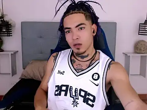 Snapshot of LihanJor_23 chatting on March 7, 2025, 9:40 am LihanJor 23 online show from March 7, 2025, 9:40 am