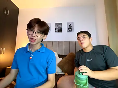 jacob and sam online show from September 26, 2025, 11:22 pm