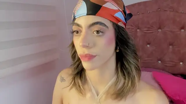 Violetta Ficher online show from November 23, 2025, 3:16 am