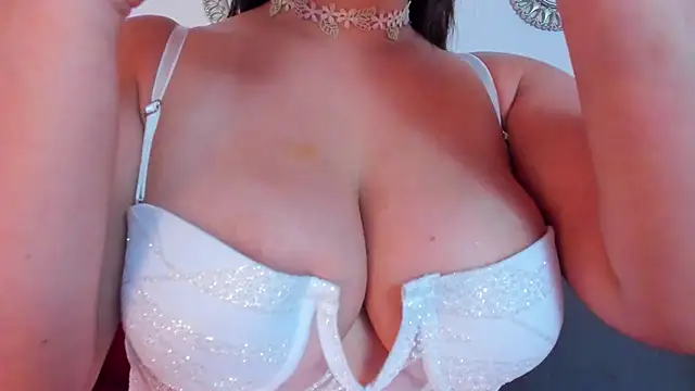 kendalbrook online show from March 12, 2026, 2:54 pm