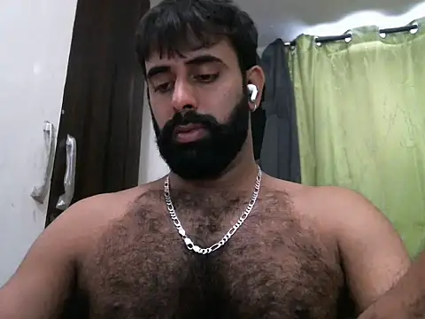 Snapshot of indianhairybull chatting on October 17, 2025, 4:16 am indianhairybull online show from October 17, 2025, 4:16 am