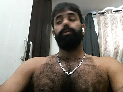 indianhairybull online show from December 18, 2025, 4:50 am