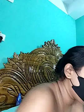 Snapshot of monekhan123 chatting on October 26, 2025, 4:18 pm monekhan123 online show from October 26, 2025, 4:18 pm