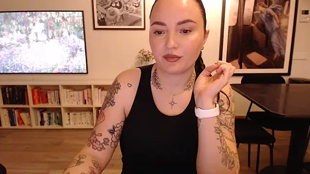Snapshot of Orgasmille chatting on March 5, 2025, 9:49 am Orgasmille online show from March 5, 2025, 9:49 am