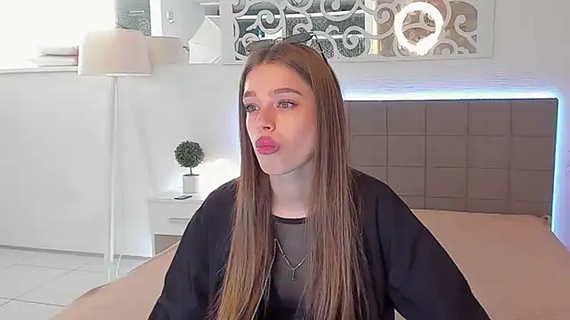 melissacrayzy online show from May 4, 2026, 5:11 am