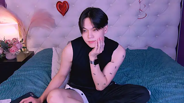 Snapshot of just_gay_ chatting on March 2, 2025, 7:19 pm just gay online show from March 2, 2025, 7:19 pm