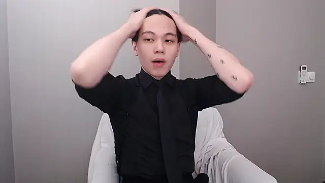 Snapshot of just_gay_ chatting on February 20, 2025, 7:52 pm just gay online show from February 20, 2025, 7:52 pm