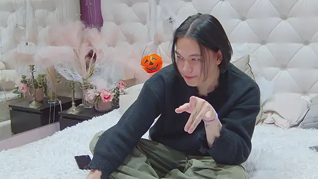 Snapshot of just_gay_ chatting on November 1, 2025, 9:41 pm just gay online show from November 1, 2025, 9:41 pm