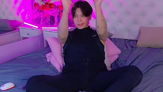 Snapshot of just_gay_ chatting on March 13, 2025, 8:11 pm just gay online show from March 13, 2025, 8:11 pm