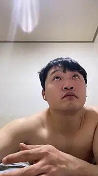 offwhite777 online show from January 30, 2025, 6:21 pm