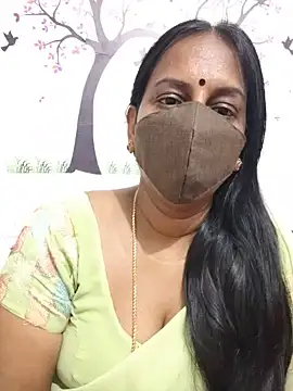Snapshot of Tamil_Meera12 chatting on June 20, 2026, 7:02 am Tamil Meera12 online show from June 20, 2026, 7:02 am