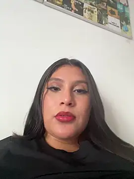 Snapshot of Arianna_Fioree chatting on February 10, 2026, 10:09 pm Arianna Fioree online show from February 10, 2026, 10:09 pm