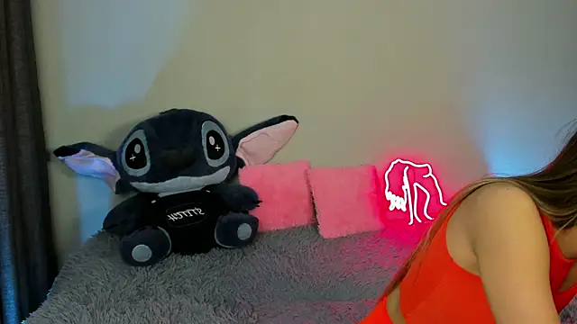 Snapshot of EvaBalmer chatting on November 13, 2025, 7:12 am EvaBalmer online show from November 13, 2025, 7:12 am