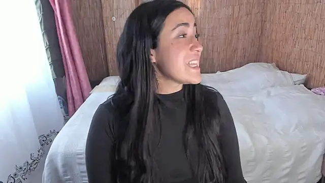 Snapshot of __leaa chatting on November 11, 2025, 9:53 pm leaa online show from November 11, 2025, 9:53 pm