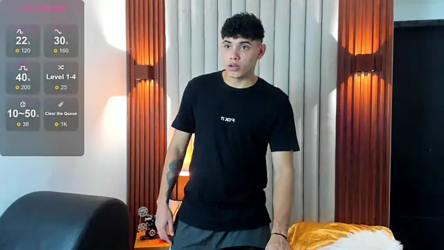 Justin mack online show from November 26, 2025, 7:14 pm