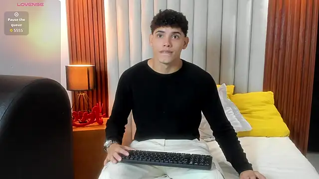 Justin mack online show from October 12, 2025, 12:17 pm