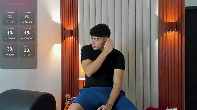 Justin mack online show from December 2, 2025, 7:15 pm