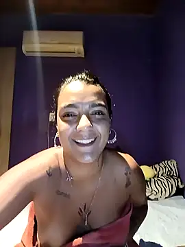 Pantaneirasexy online show from November 18, 2025, 2:59 am