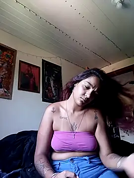 Pantaneirasexy online show from March 28, 2026, 3:46 pm