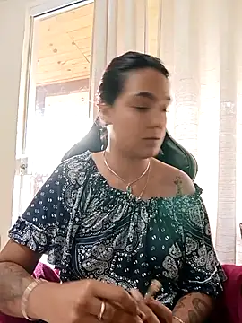 Pantaneirasexy online show from September 22, 2025, 6:36 pm