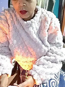 Snapshot of Babybird chatting on December 18, 2025, 5:50 pm Babybird online show from December 18, 2025, 5:50 pm